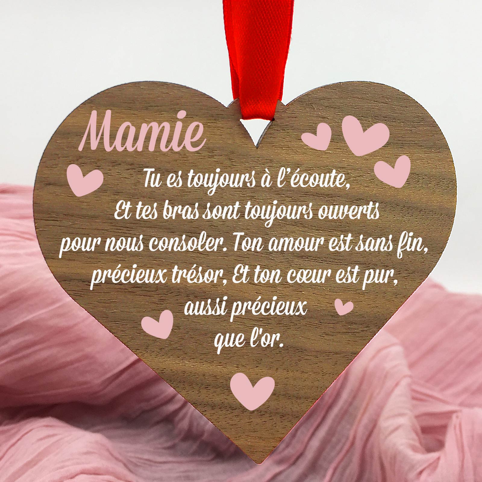 Une mamie en or - Cœur en bois