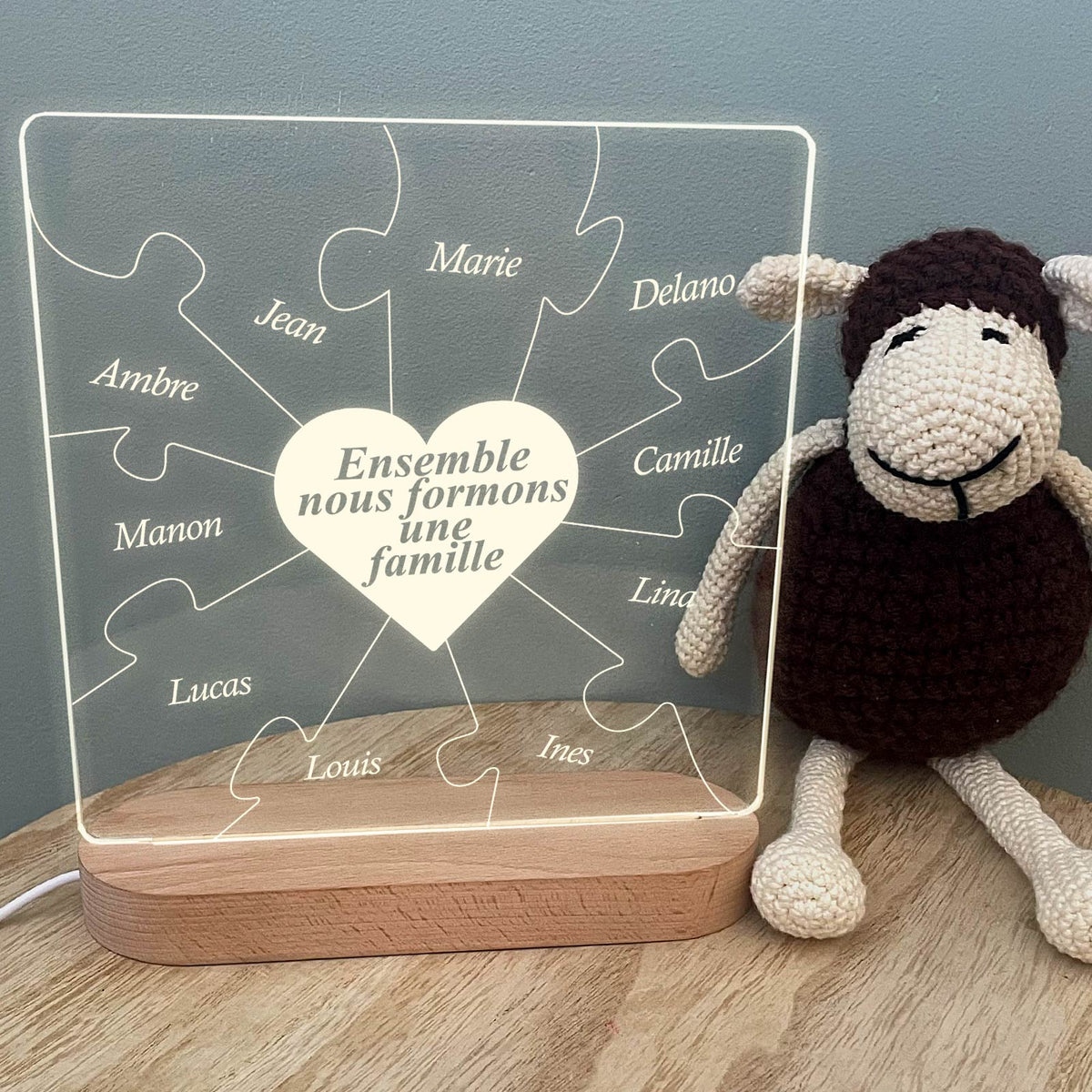 Ensemble Nous Formons une Famille - Lampe décorative