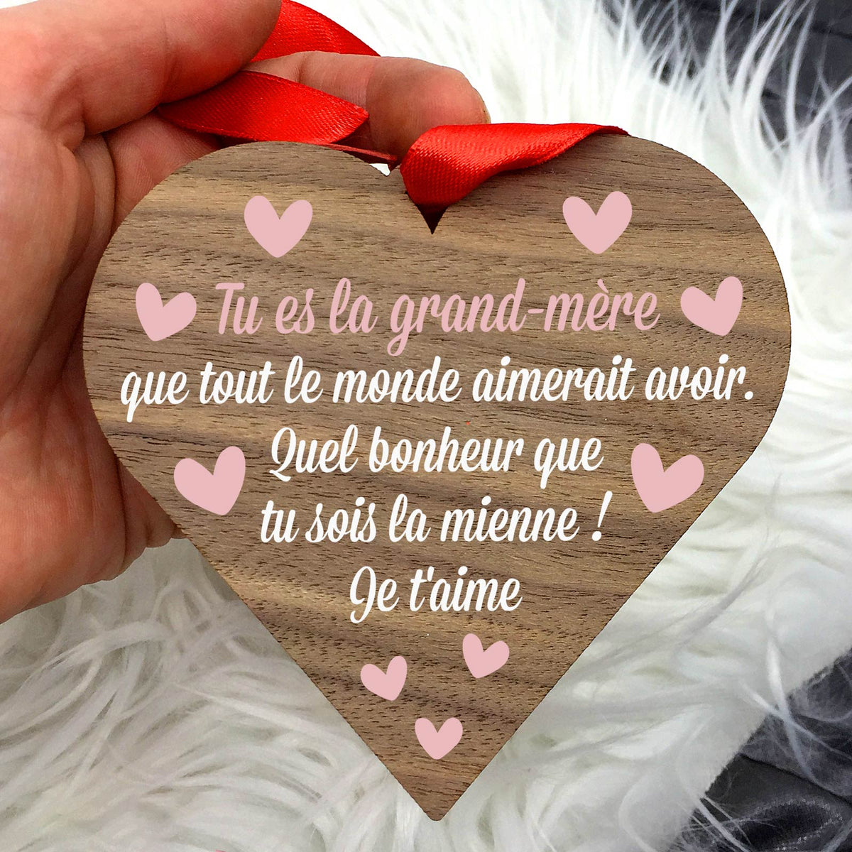 La grand-mère que tout le monde aimerait avoir - Cœur en bois