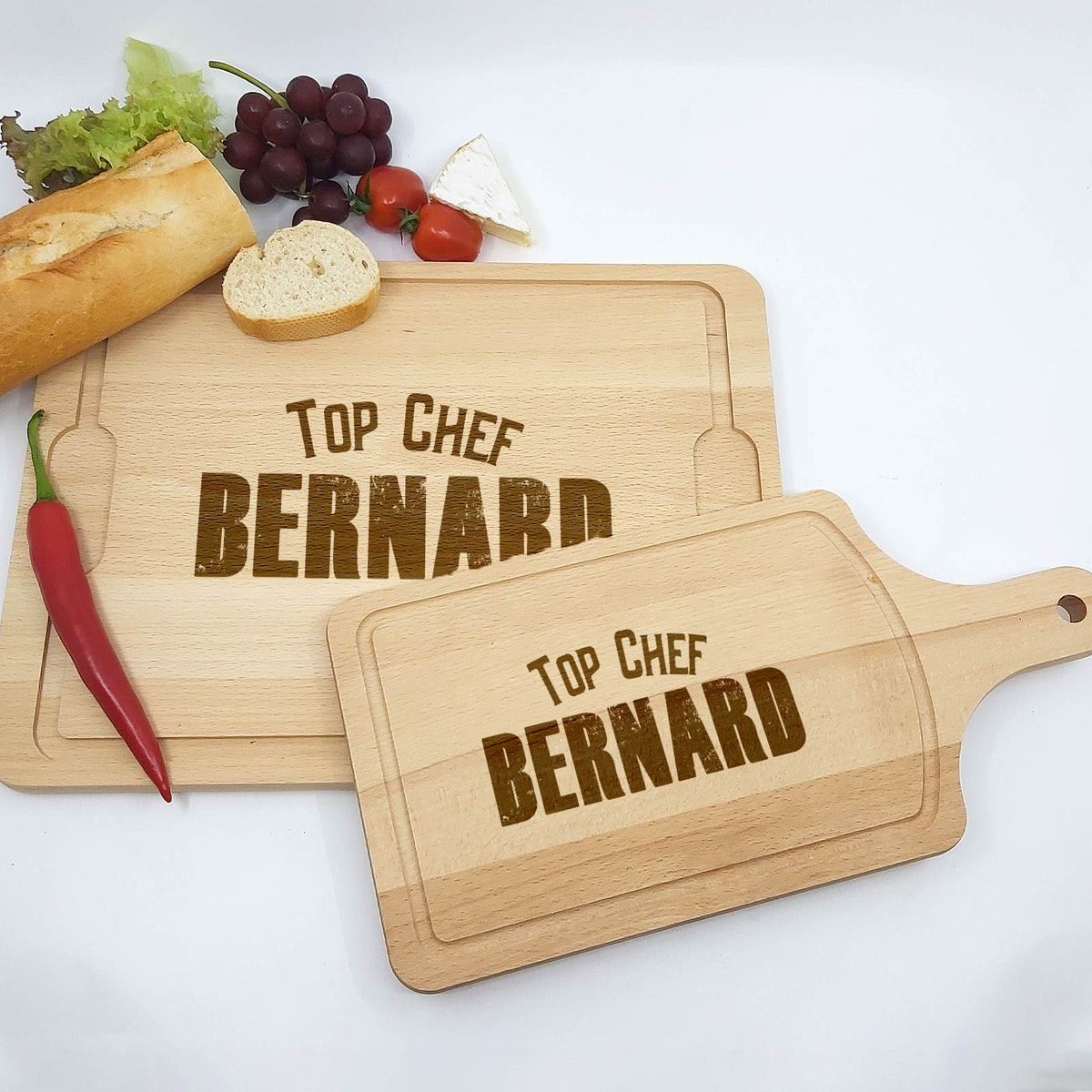 Planche à découper personnalisée avec noms et Initiale