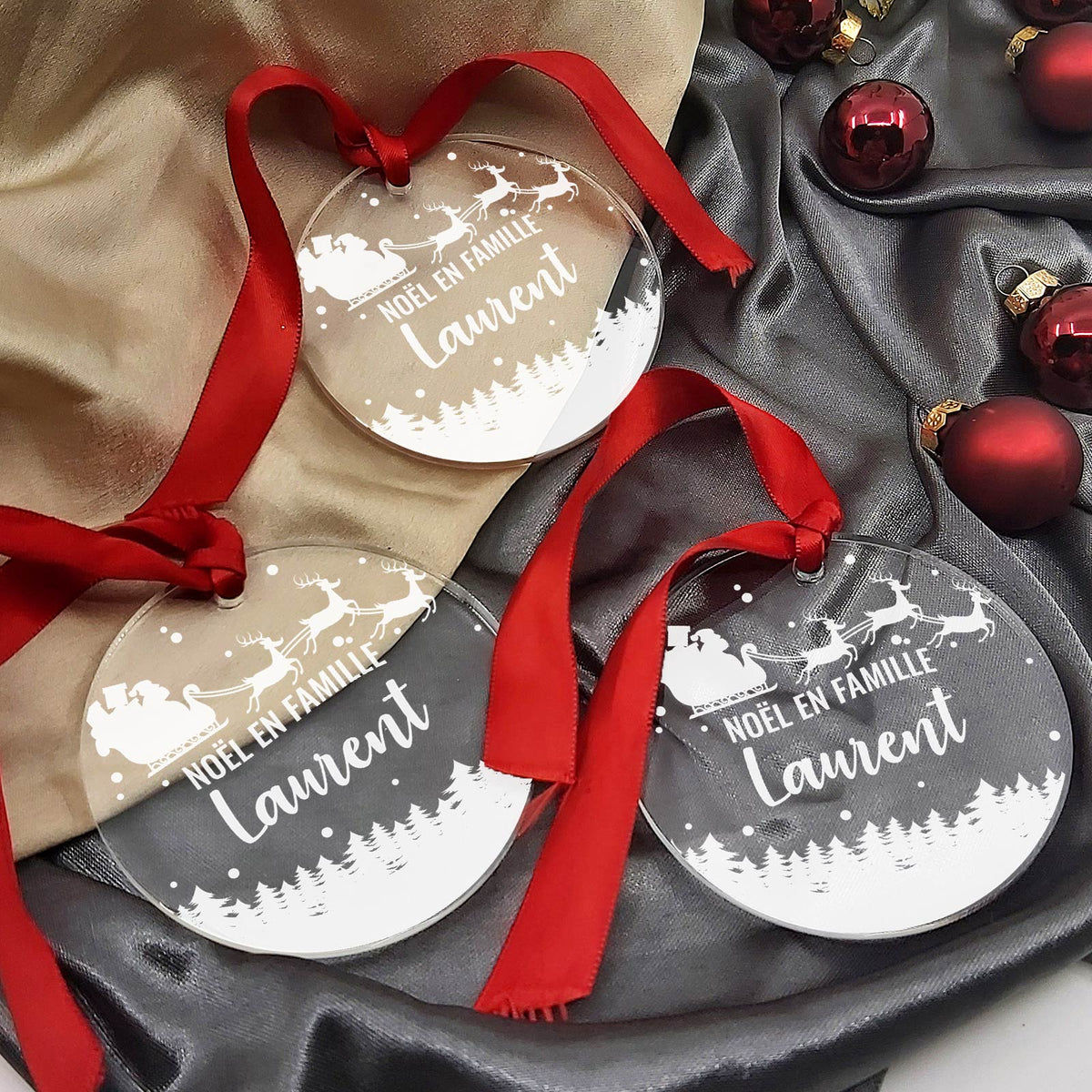 Noël en famille...  Décoration en plexiglas