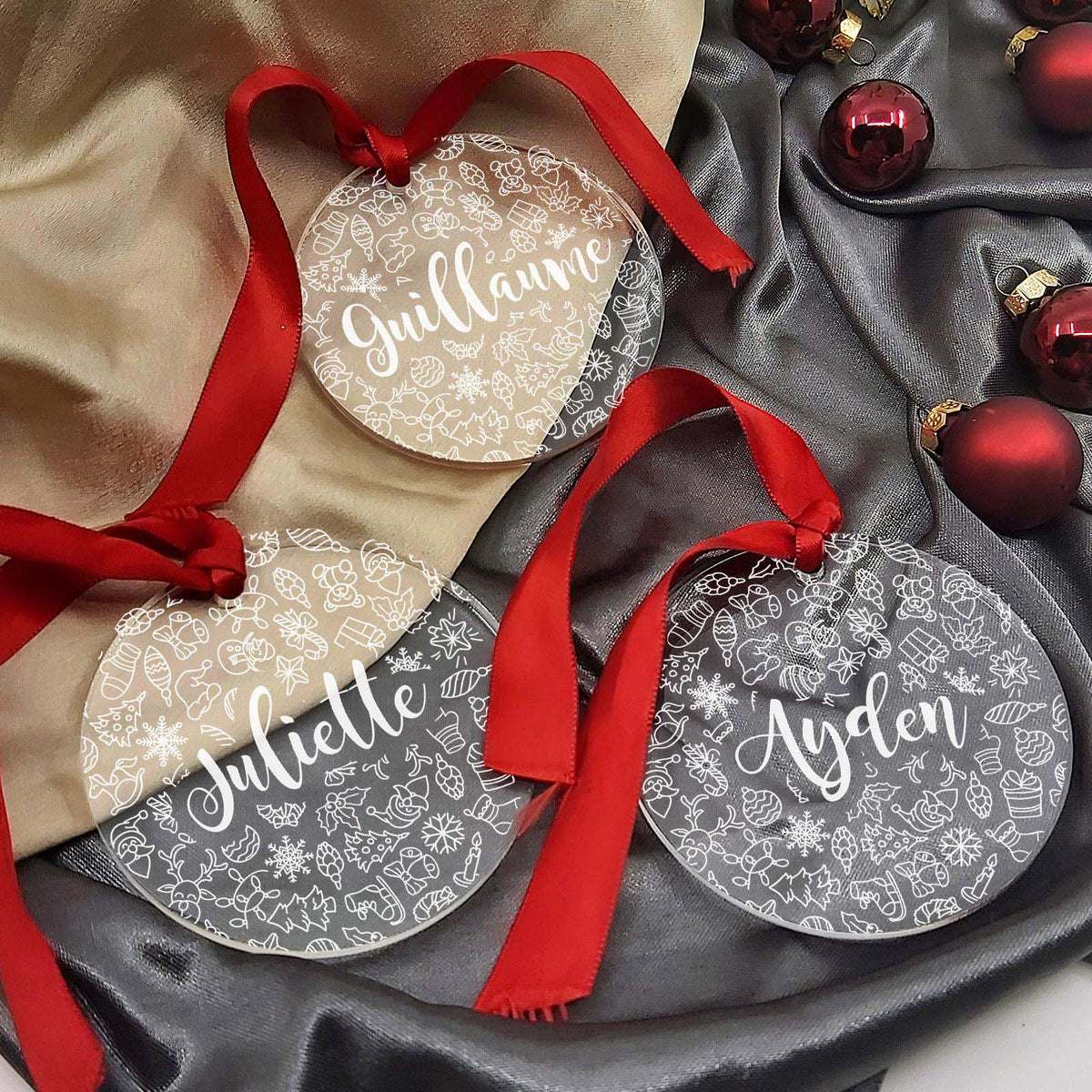 Motifs de noël avec nom décoration en plexiglas