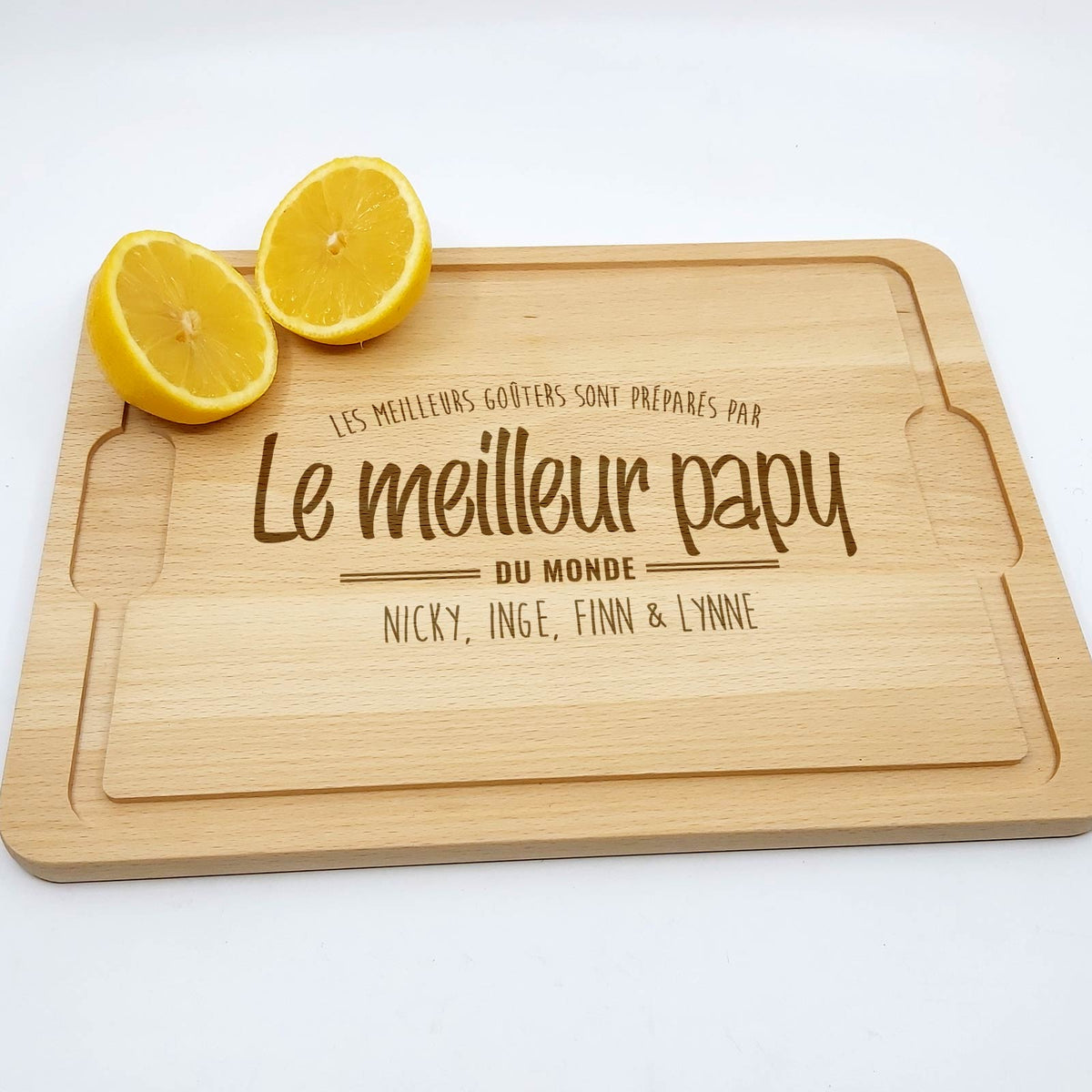 Planche à découper personnalisée avec noms et Initiale