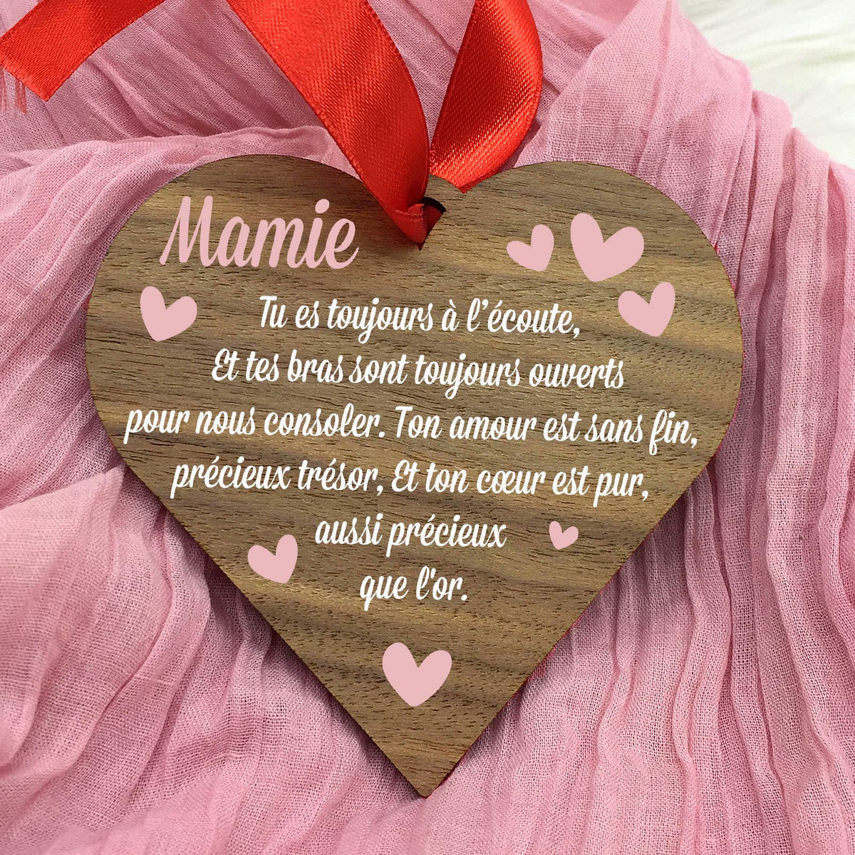 Une mamie en or - Cœur en bois