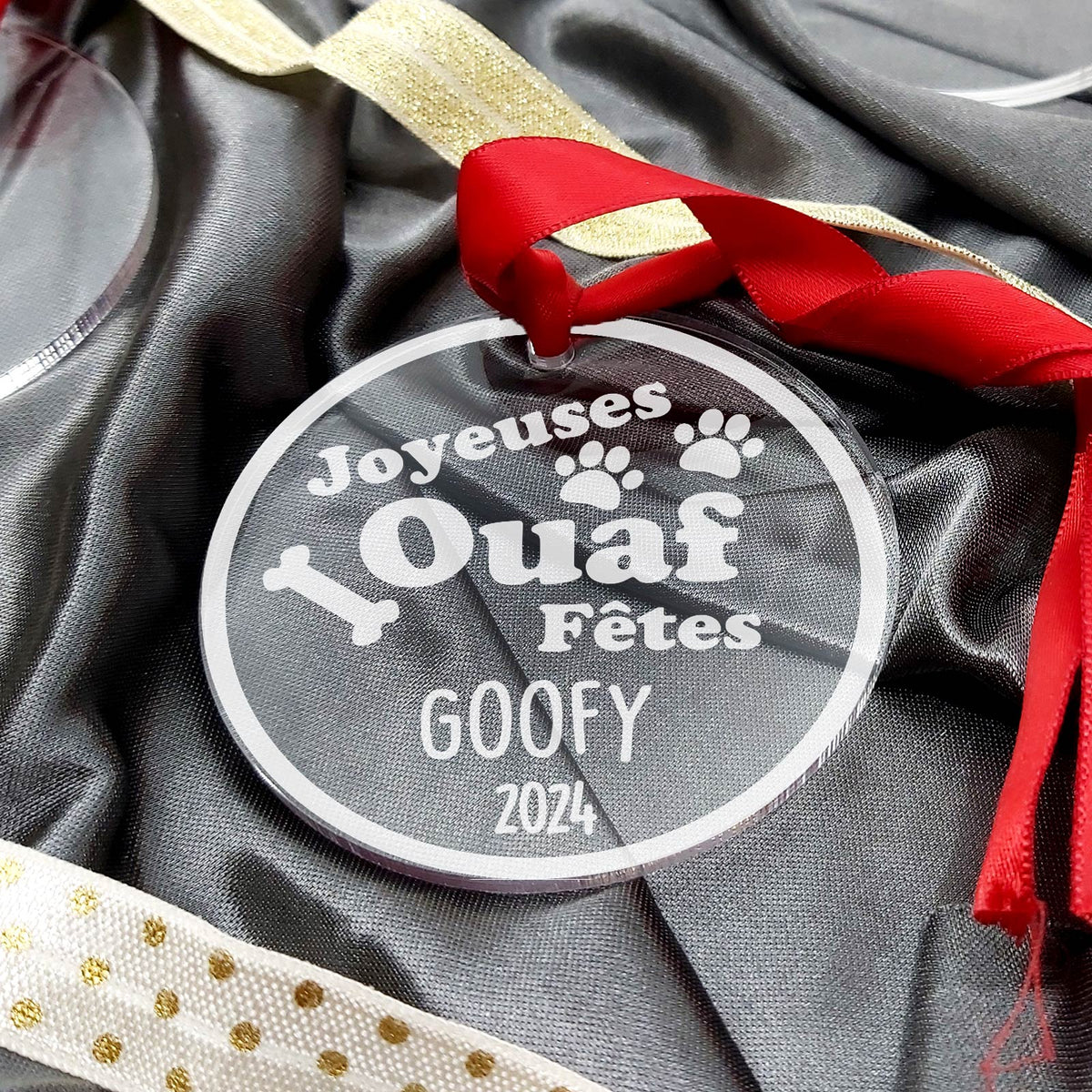 Joyeuses Ouaf Fêtes - Décoration en plexiglas